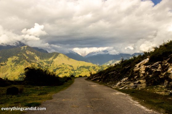 Road Trip, Self Drive, Traveling, Uttaranchal, Uttarakhand, Almora, Pithoragarh, Champawat, Kali RIver, Gauri River, Dharchula, Jauljibi, Munsiyari, Mandakini, Madkote, Bhimtal, Thal. Dhaba, Gyani Dhaba, Scenic beauty, travelogue, travel blog