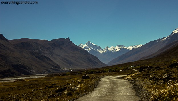 Kunzum Top. Spiti, Lahaul, Rpad Trip, Himalaya, Spiti RIver, Landscape, Hatchback, Ford Figo, Blog, Travelogue