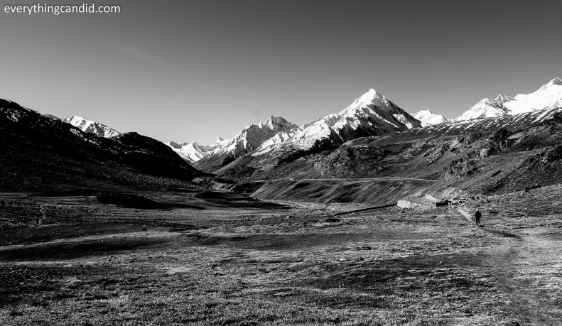 View of Lahual Valley from Chandrataal!