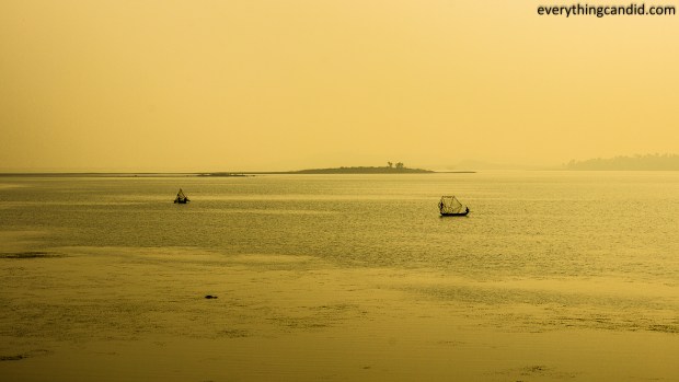 Fishing and Boaating landscpae shot some where near Jhansi during Road Trip to Madhya Pradesh.
