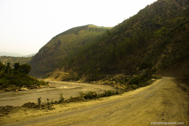 Satluj on left after lurji