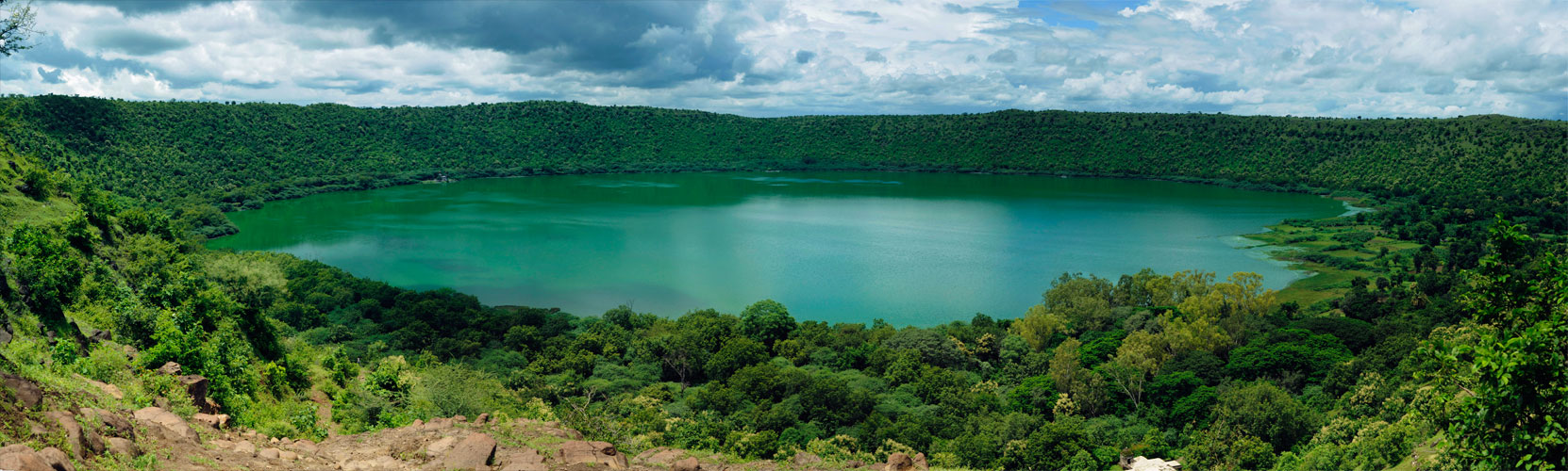 Lonar_cr_lake