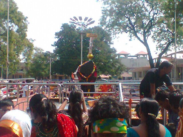 Shrine_of_Shani.jpg