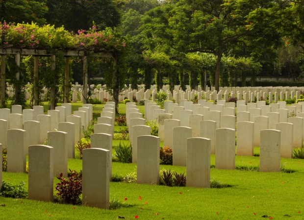 war cemetry-1377