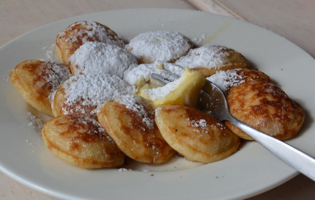 Poffertjes-Melkhuis_(cropped).jpg
