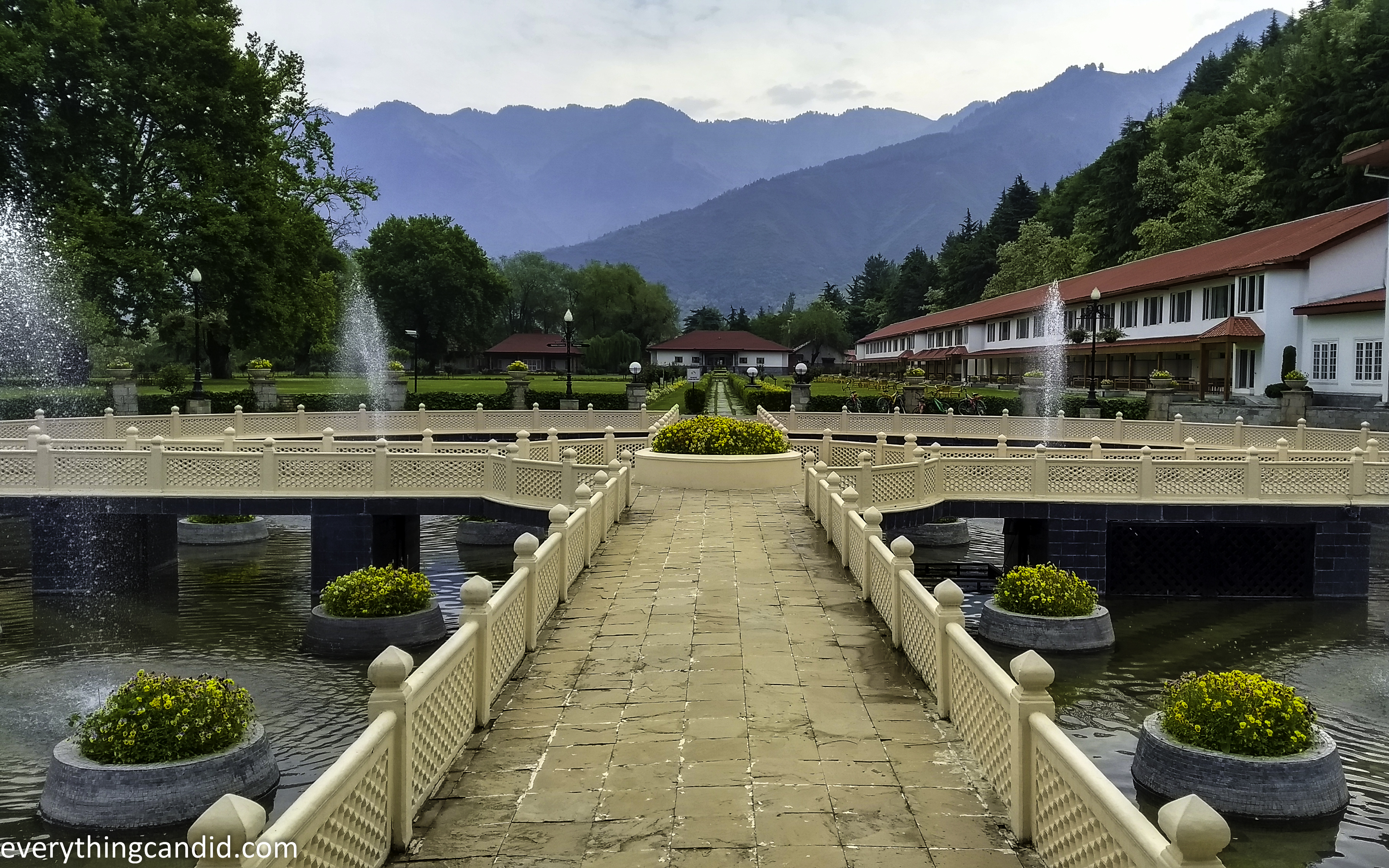 Lalit Hotel Srinagar